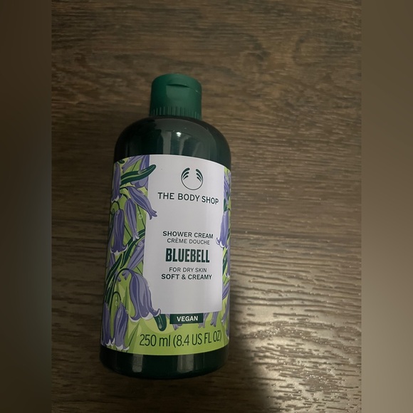 The Body Shop Bluebell Shower Cream - New 250 ml - Picture 2 of 3